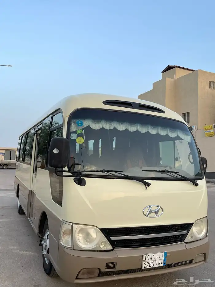 باص هونداي كونتي 2013 3