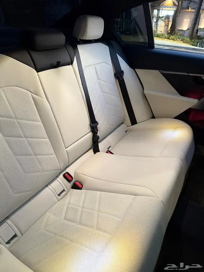 بي ام دبليو 520i 34