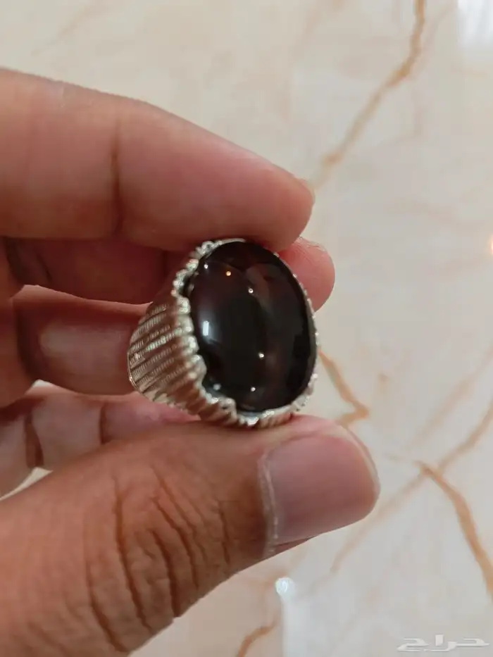 خاتم فضة عقيق يماني كرزي مزعفر 7