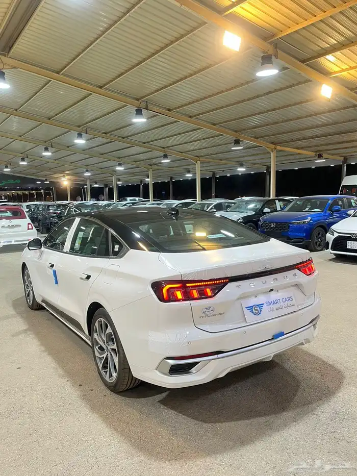 عرض خاص فورد تورس تيتانيوم 2026 السعر 141250 4