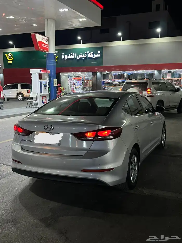 هونداي الانترا 5