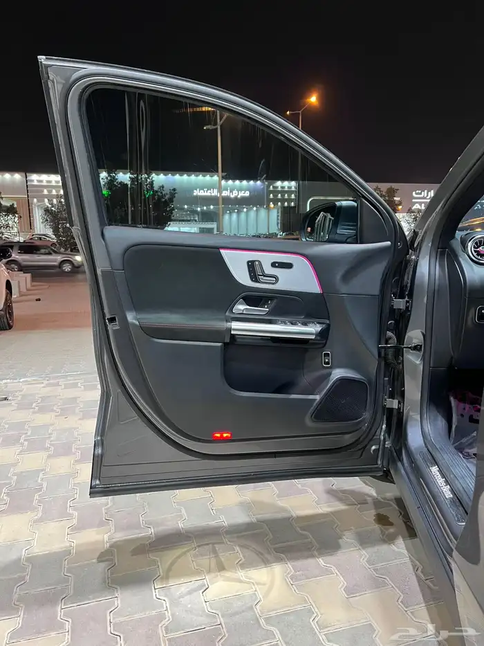 مرسيدس GLA200 موديل 2021 14