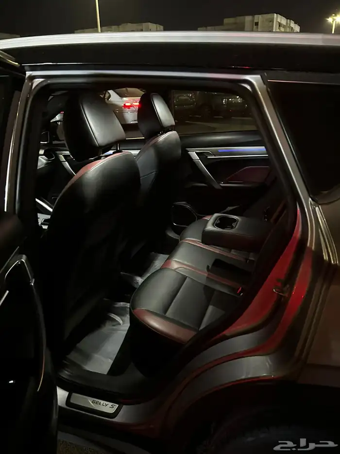 سيارة جيلي 2022 11