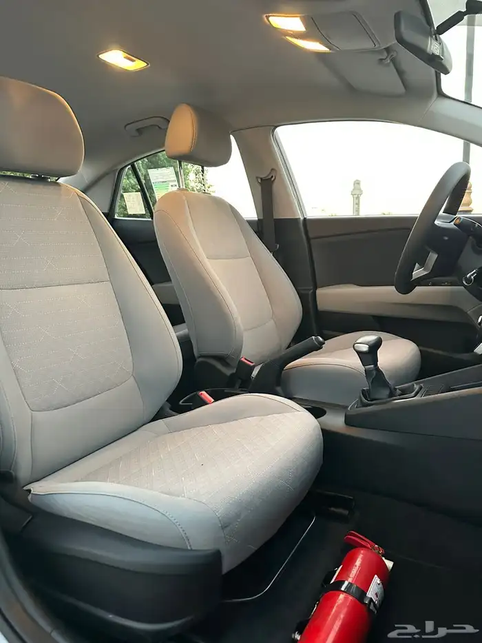 كيا ريو عداد 60 الف 32