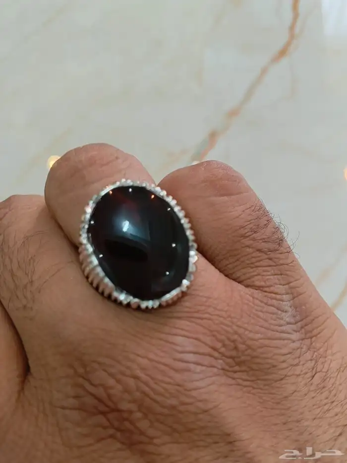 خاتم فضة عقيق يماني كرزي مزعفر 0