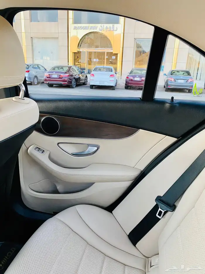 مرسيدس C200 وارد ألماني 2018 25