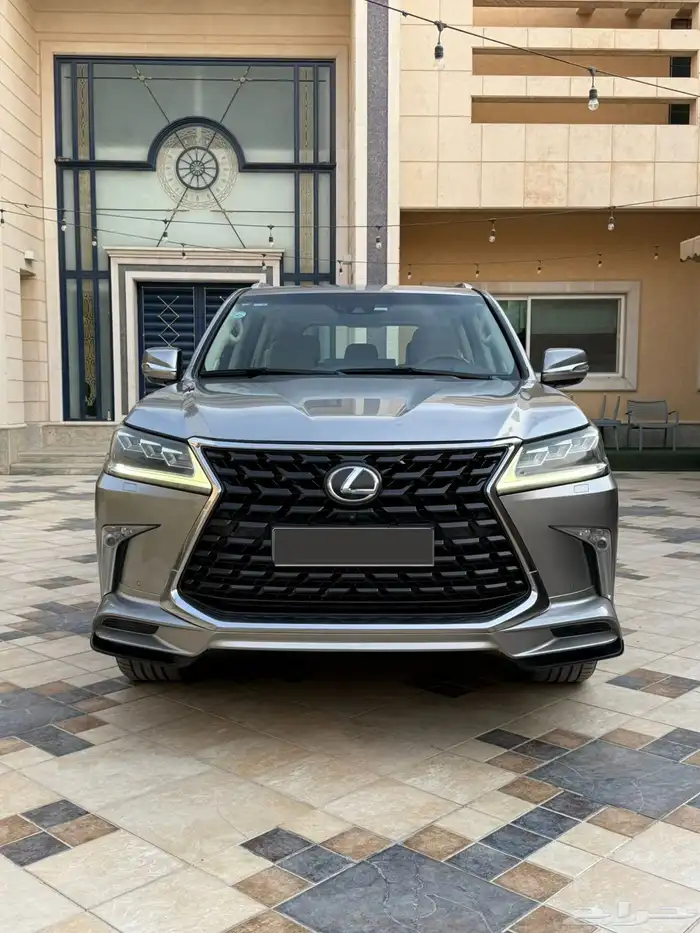 جيب لكزس 2016 LX570 2