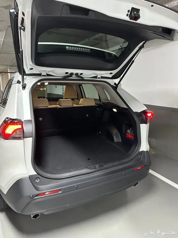 تويوتا راف فور 2024 هايبرد 10