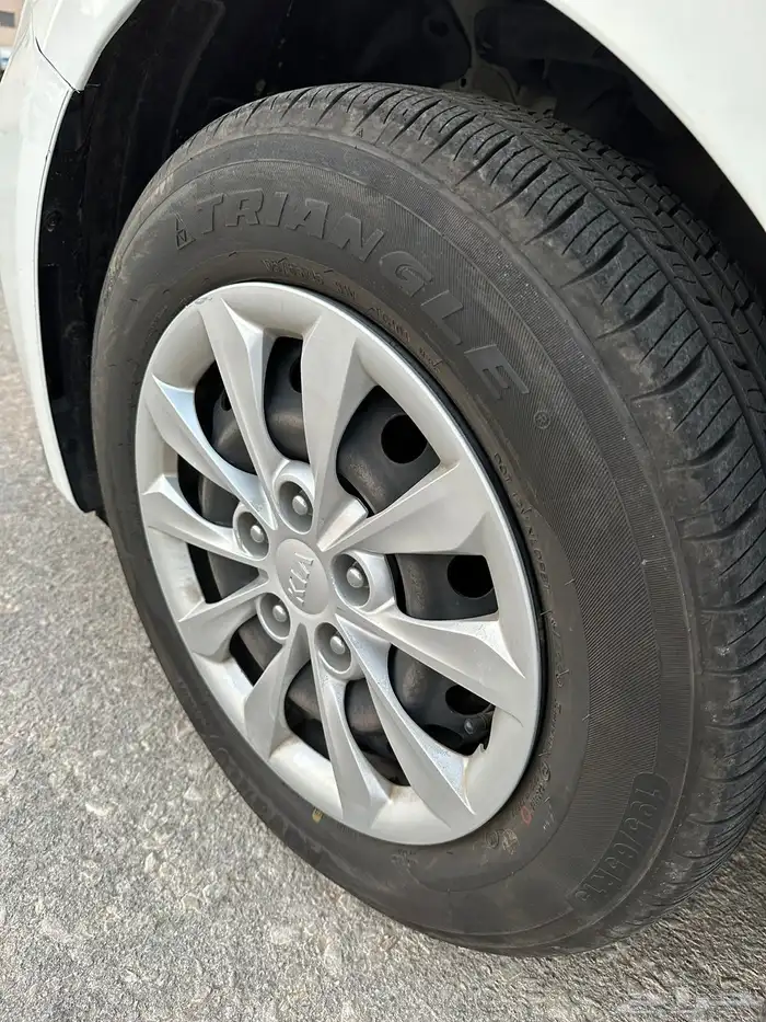 كيا سيراتو 2020 استاندر نظيف 15