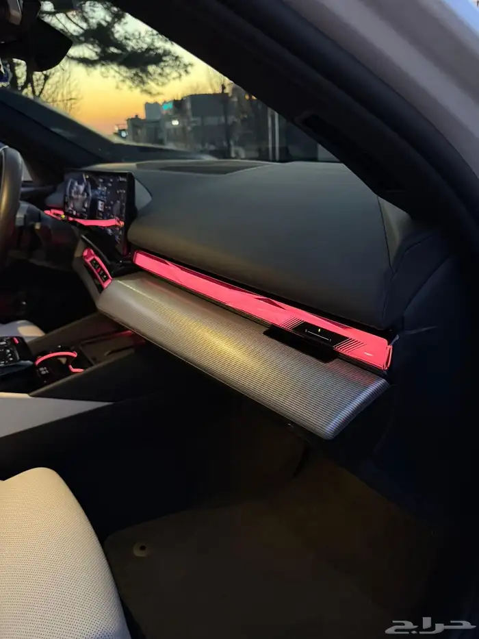 بي ام دبليو 520i 19