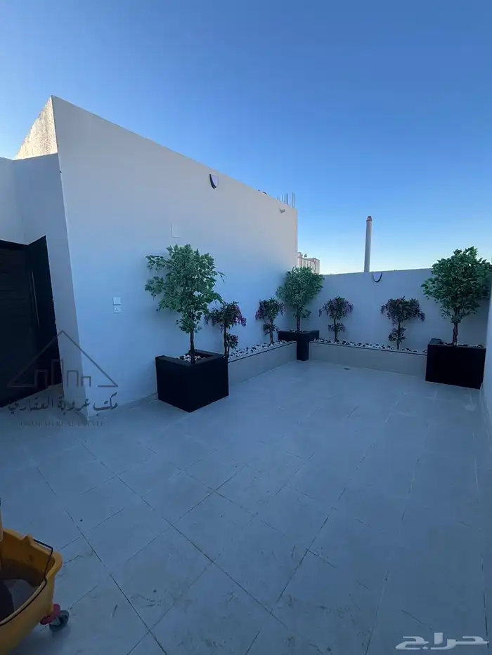 للبيع شقق تمليك دور ثاني تبوك حي البوادي ب 530 الف 9