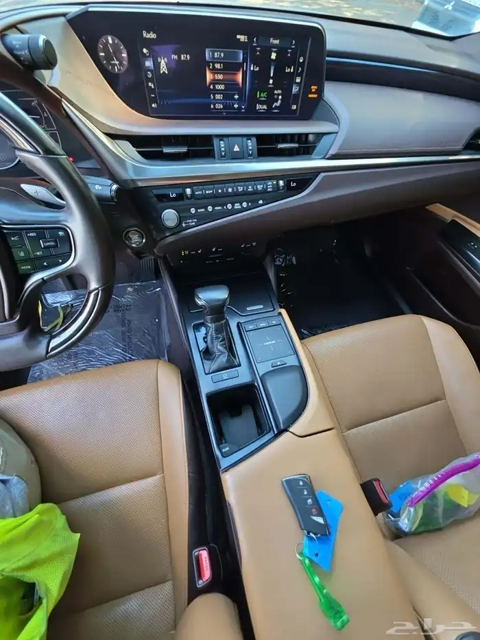 لكزسes350 مديل 2021 5