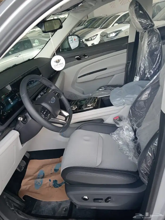 فورد تيرتيوري تيتانيوم بلس 2025 5