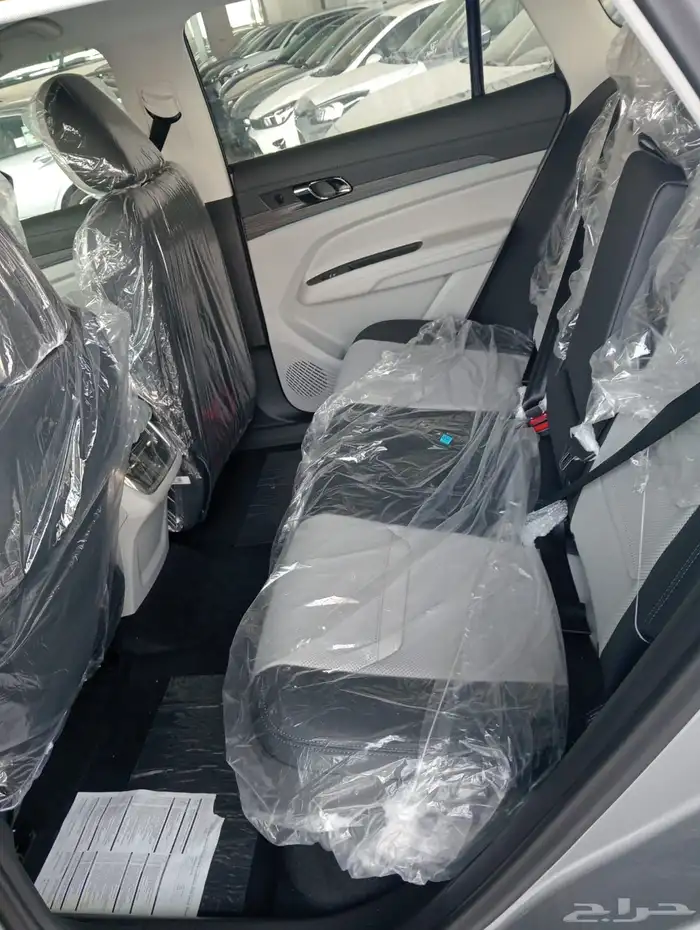 فورد تيرتيوري تيتانيوم بلس 2025 4