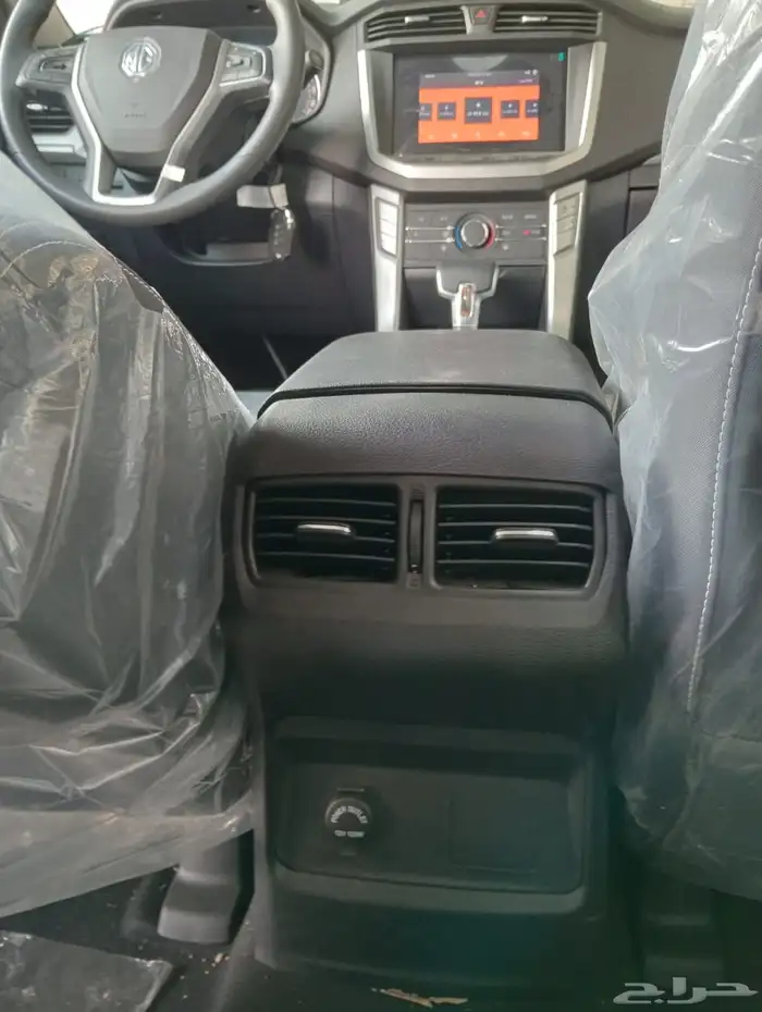 ام جي T60 غمارتين دبل بنزين توماتيك 2023 8