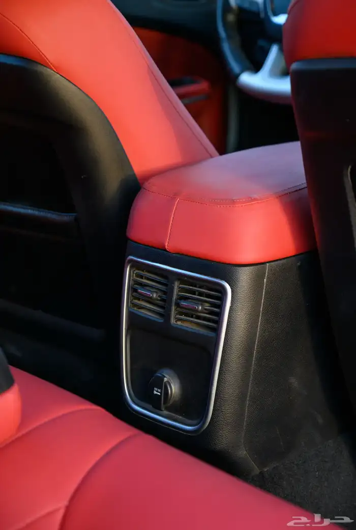 Chrysler srt 8 كرايسلر 12