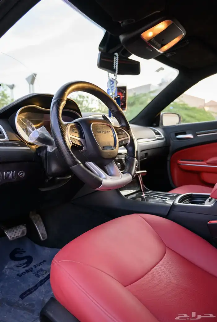 Chrysler srt 8 كرايسلر 8