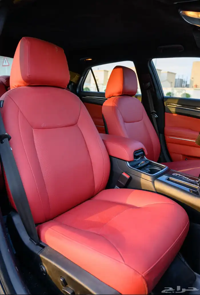 Chrysler srt 8 كرايسلر 13