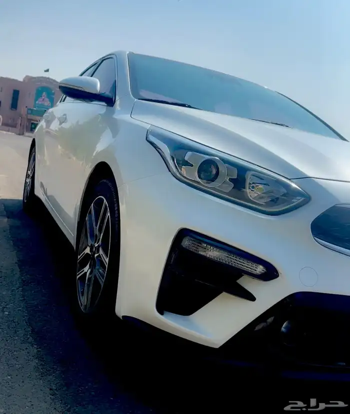 كيا سيراتو K3 وارد كوريا 2020 فل كامل عادا الفتحة ممشى قليل 19