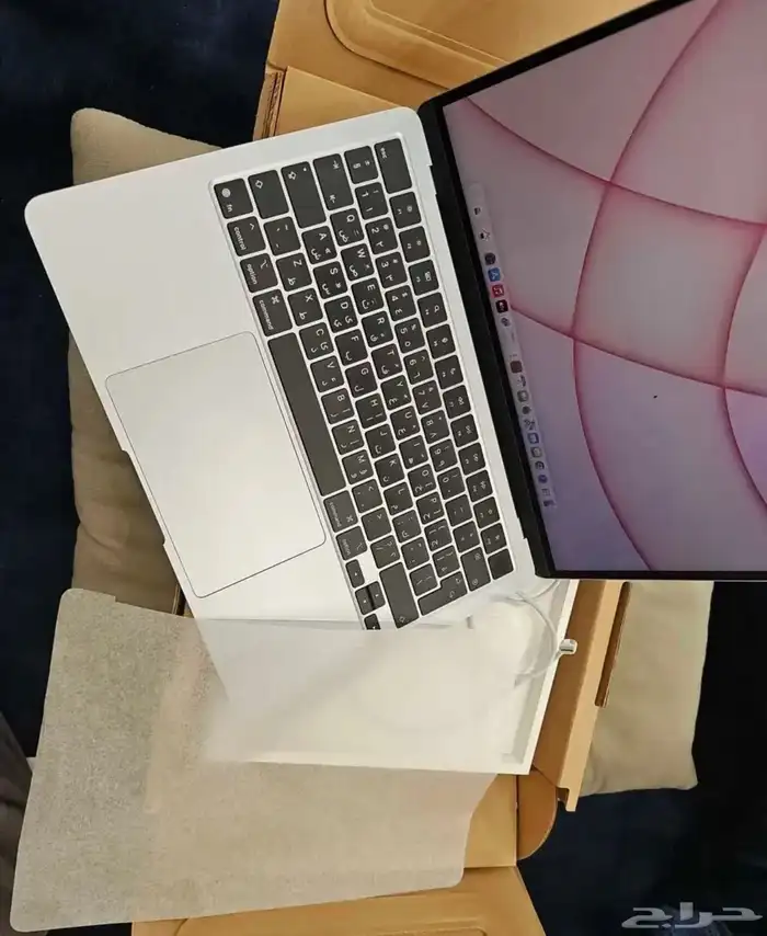 ماك بوك اير M4 آخر إصدار 8
