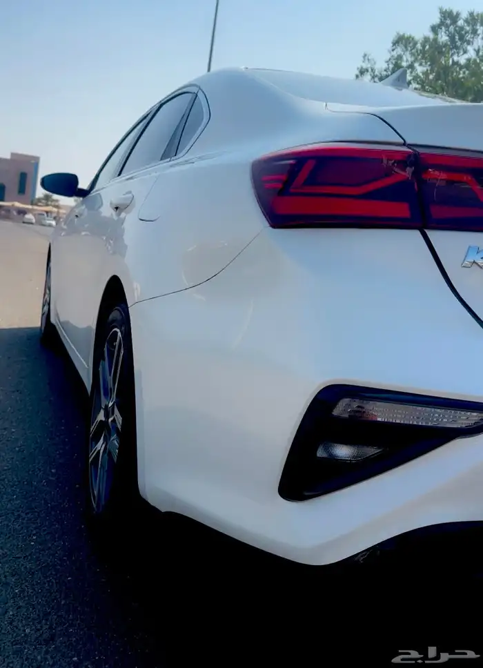 كيا سيراتو K3 وارد كوريا 2020 فل كامل عادا الفتحة ممشى قليل 6