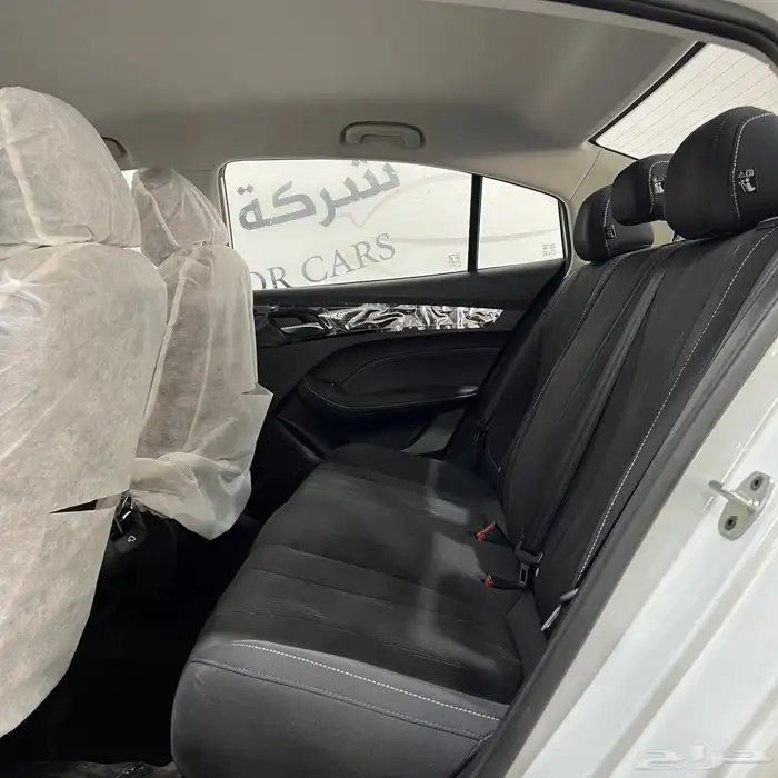 ام جي 5 استاندر 8