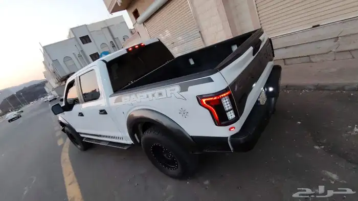 فورد F150 معدل كامل رابتر 8سلندر بدون دبل 12