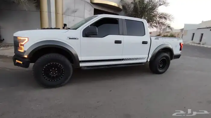 فورد F150 معدل كامل رابتر 8سلندر بدون دبل 6