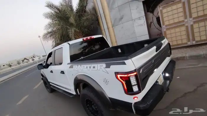 فورد F150 معدل كامل رابتر 8سلندر بدون دبل 18