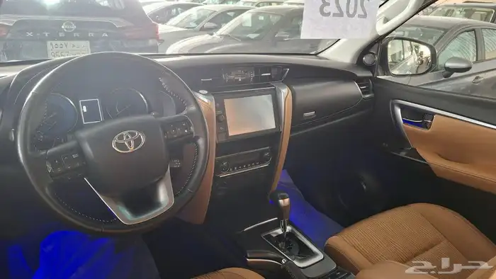 تويوتا فورتشنر 2023 VX مستعملة مفحوصة مضمونة مصينة 4