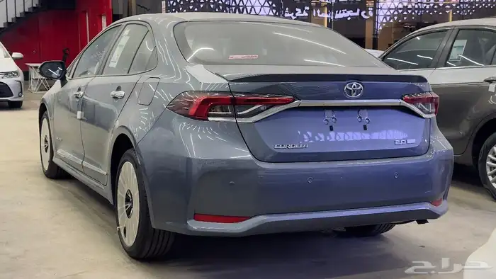 تويوتا كورولا XLI فل كامل فتحة سقف 2025 اقل سعر لدى الصفح 2