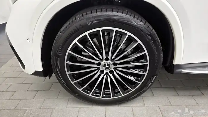 للاستيراد من كوريا _ مرسيدس GLC300 كوبيه _2024 15