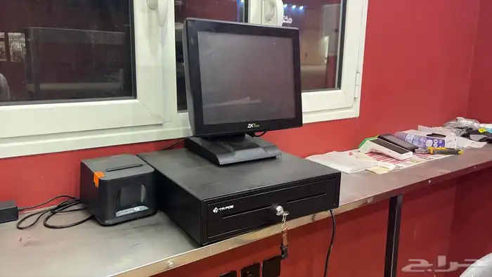 مطعم للتقبيل أو البيع الأغراض 17