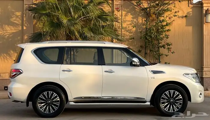 نيسان باترول بلاتينوم 2014 سعودي 25