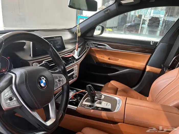 بي ام دبليو BMW فل كامل نظيفة جدا علي الشرط موديل 2020 5