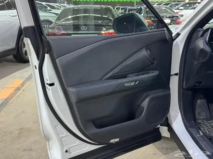 لكزس TX 350 2024 ( بحالة الوكالة ) 12