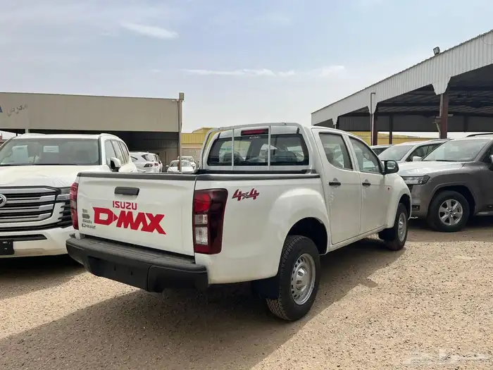 ايسوزو ديماكس 2025 استاندر دبل 2