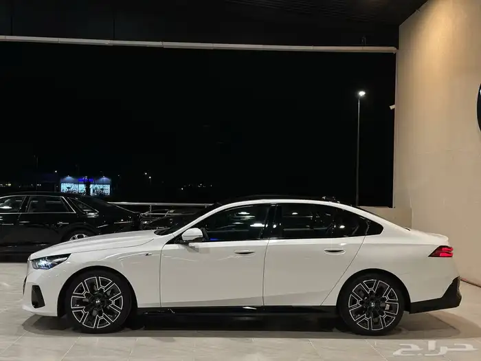 بي ام دبليو 520i kit M 2025 . رصد الفخامة 5