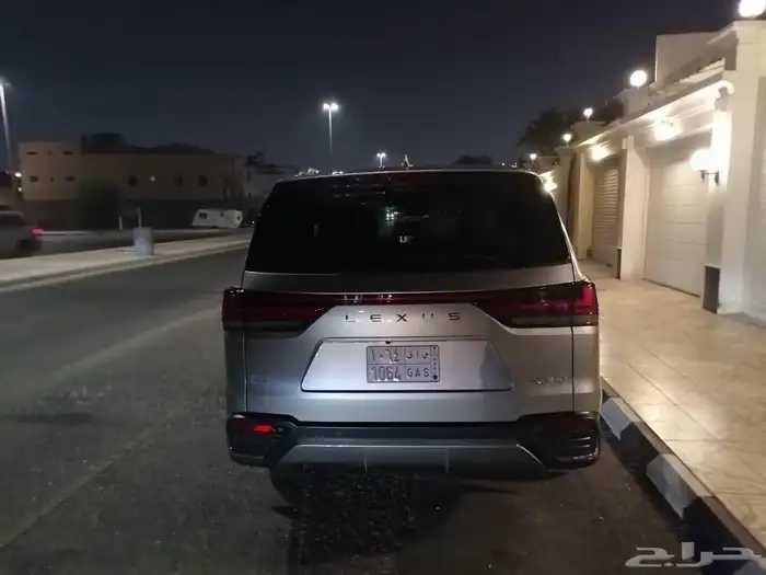 جيب لكزس تيتانيوم 2024 وارد الساير 1