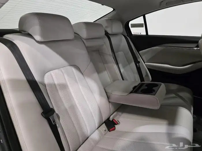 مازدا C6 موديل 2025 بحالة الوكالة 10