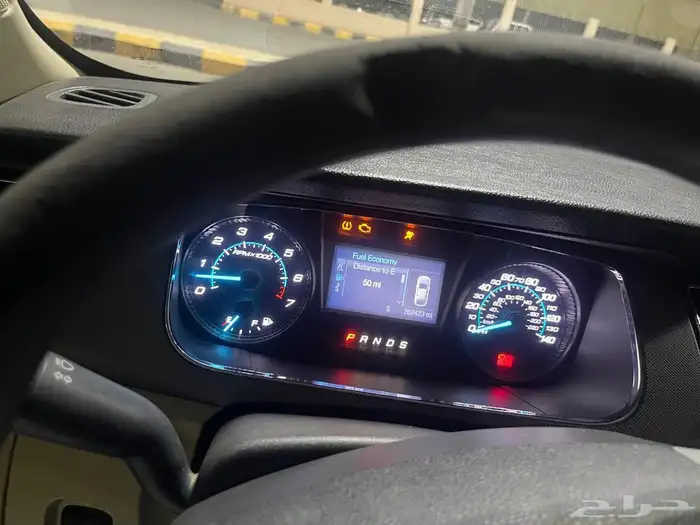 سيارة تورس فورد 2015 أبيض لولوي 0