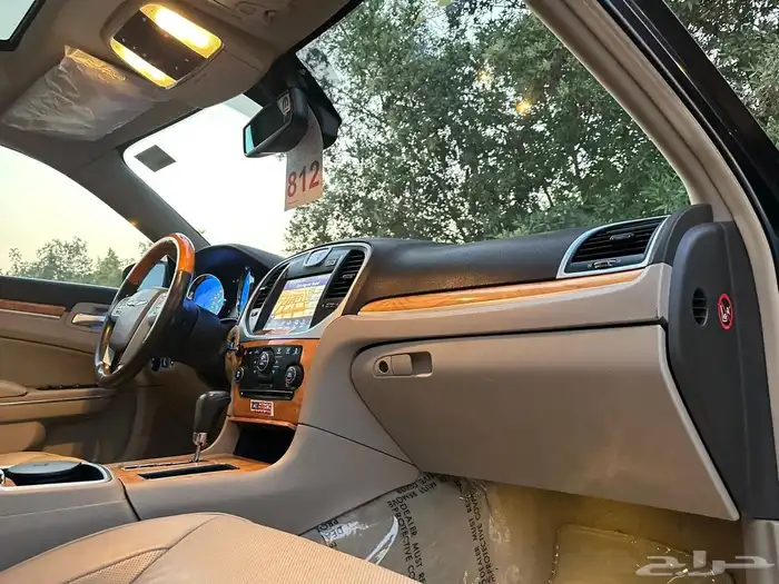 كرايسلر C300 2012 ( لعشاق التعديل و النظيف ) 49