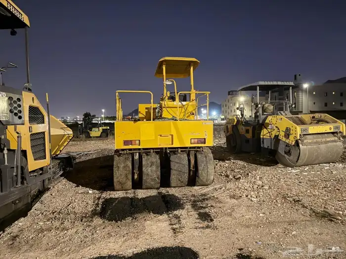 ورشة صيانة معدات ثقيلة 27