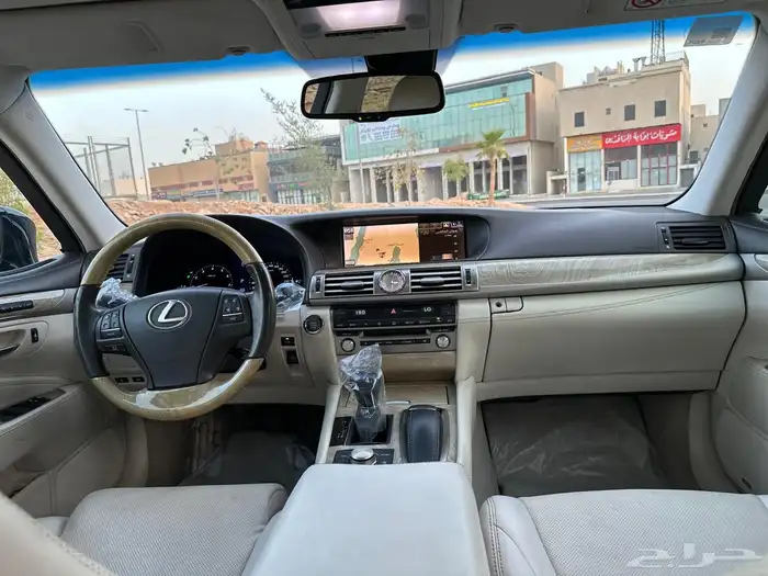 لكسز LS 460 شورت 2014 عبداللطيف جميل 7