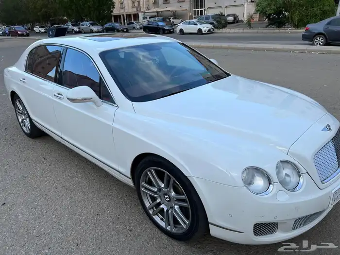 بنتلي فلاينج سبير 2013 سعودي ممشى قليل الحد 29