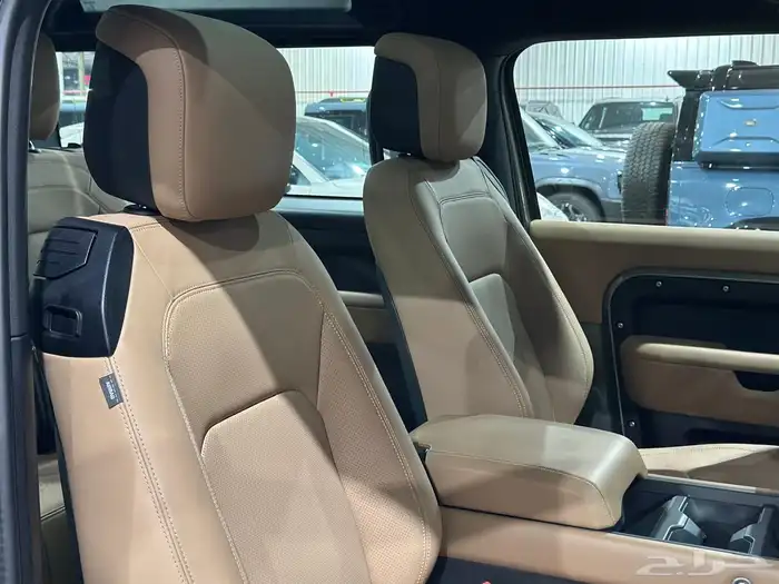 ديفندر SE موديل 2025 الناغي V4 ضمان وصيانه مجانا 8