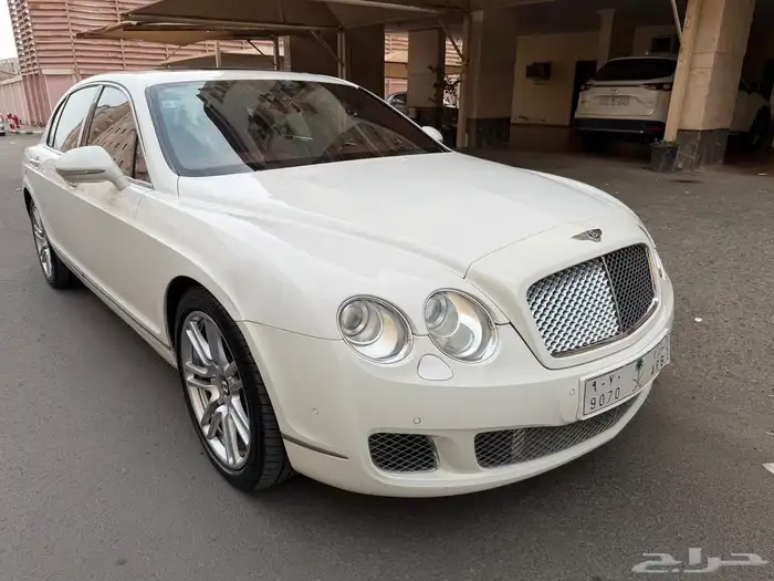 بنتلي فلاينج سبير 2013 سعودي ممشى قليل الحد 0