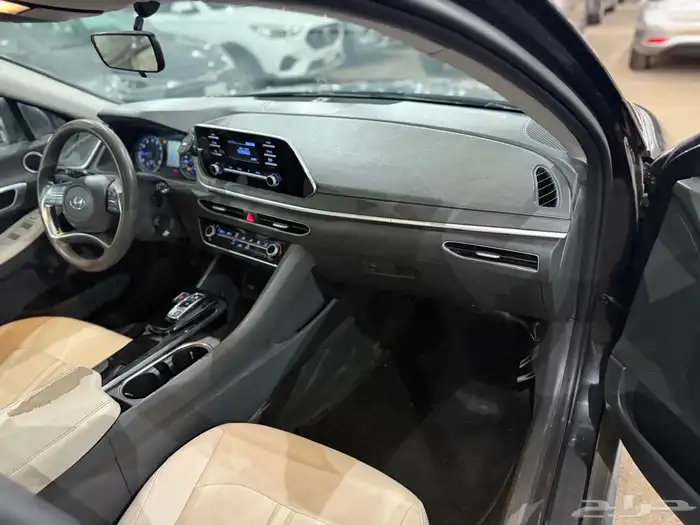 للبيع سوناتا موديل 2020 استاندر السعر 44000 الف 11