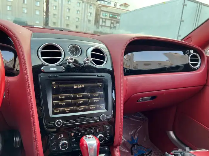 بنتلي فلاينج سبير 2013 سعودي ممشى قليل الحد 24