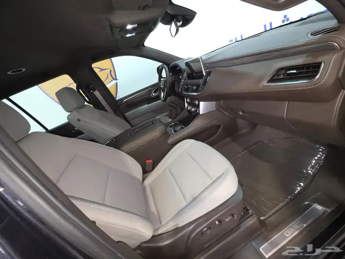 يوكن قصير 2024 SLT وكالة 18